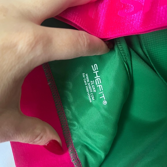 SHEFIT Ultimate Sports Bra - Kelly Green - Picture 2 of 4